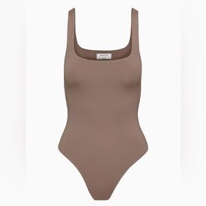 Aritzia Babaton Bodysuit
